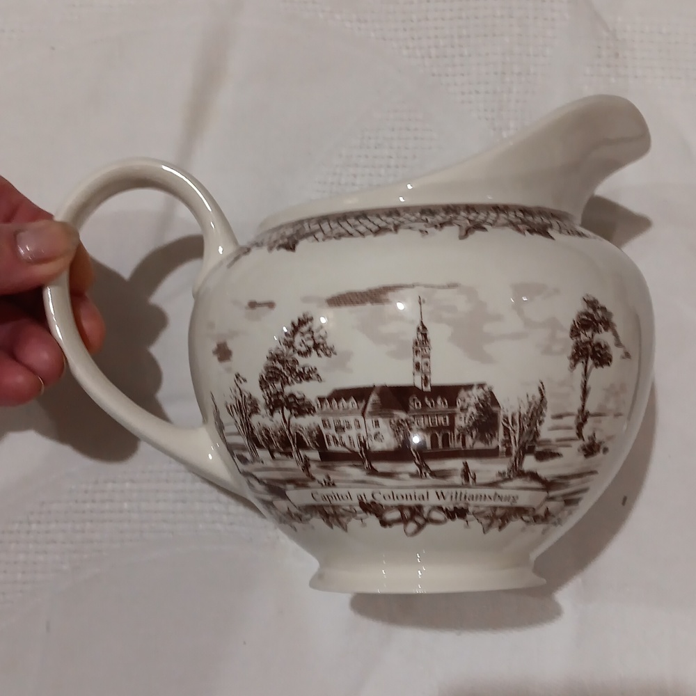 Fair winds pitcher - Picture 2 of 5